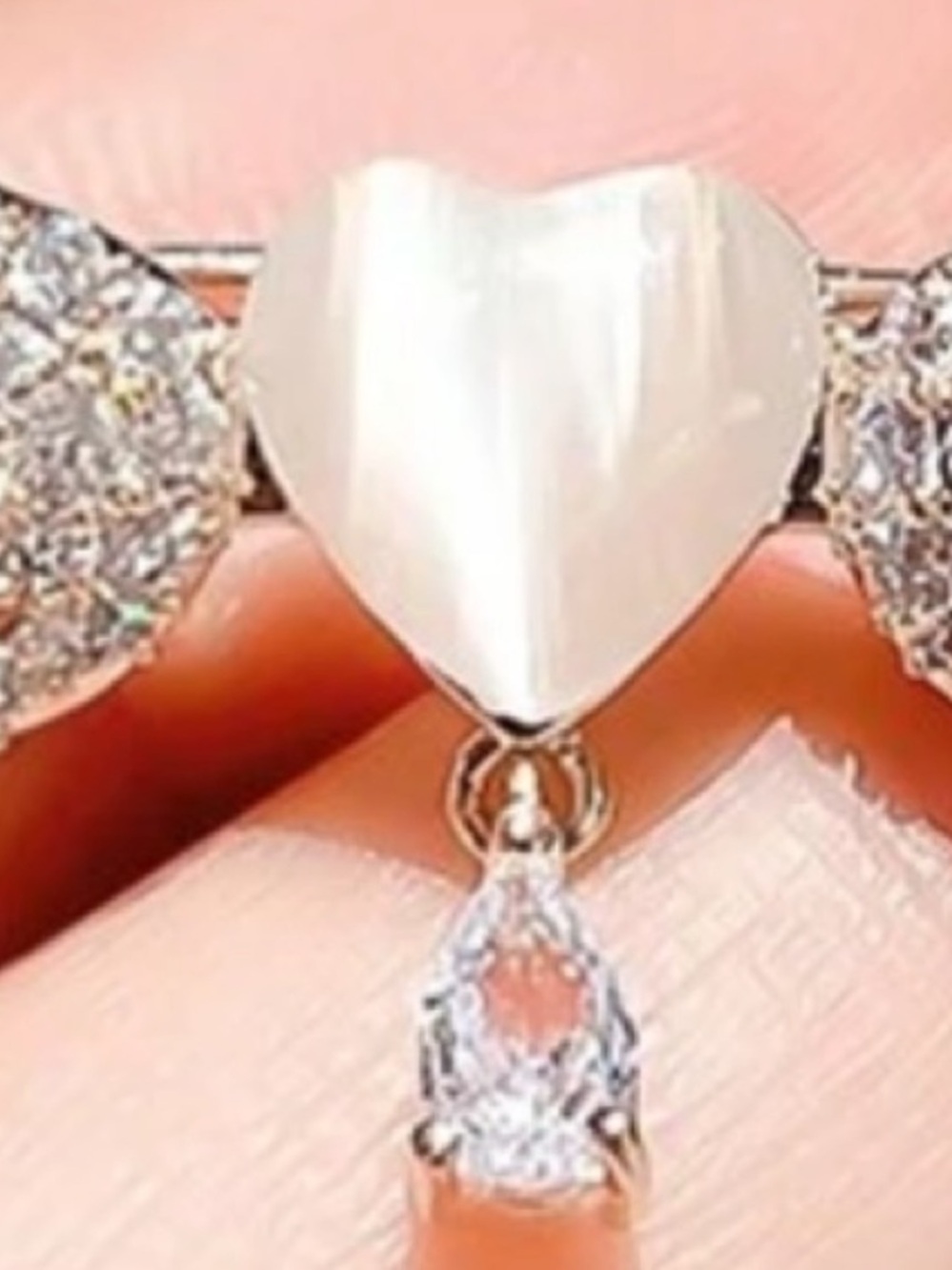 NWT Dainty Rhinestone Wing Brooch Pin Angelcore Crystal Heart Drop Dangle - Picture 4 of 7